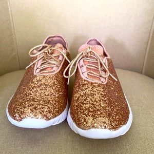 Forever rose gold glitter tennis shoes size 8 nwot